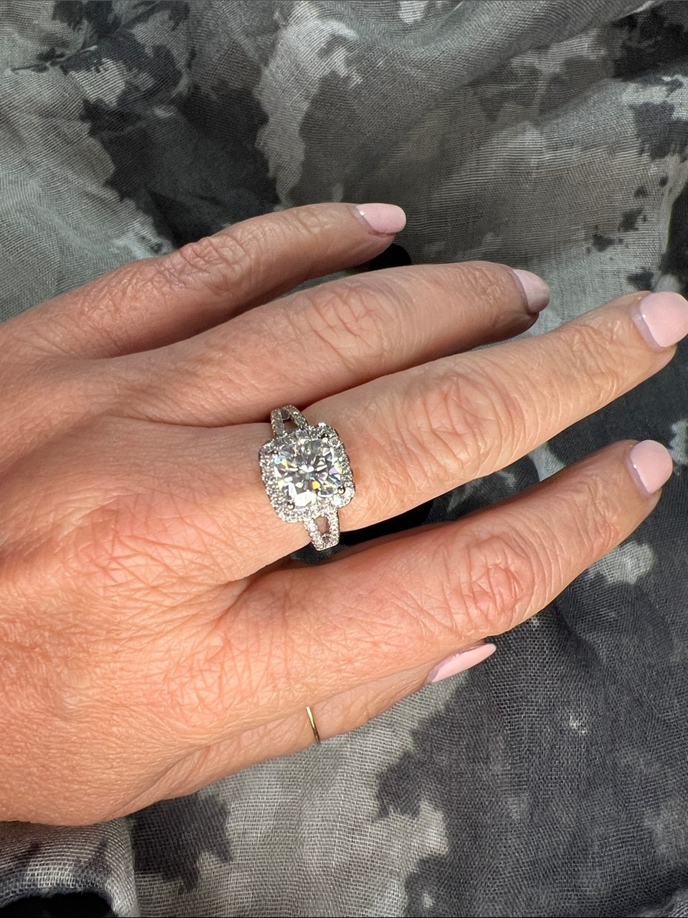 Classic Cushion Halo Moissanite Diamond Engagement Ring in Silver925